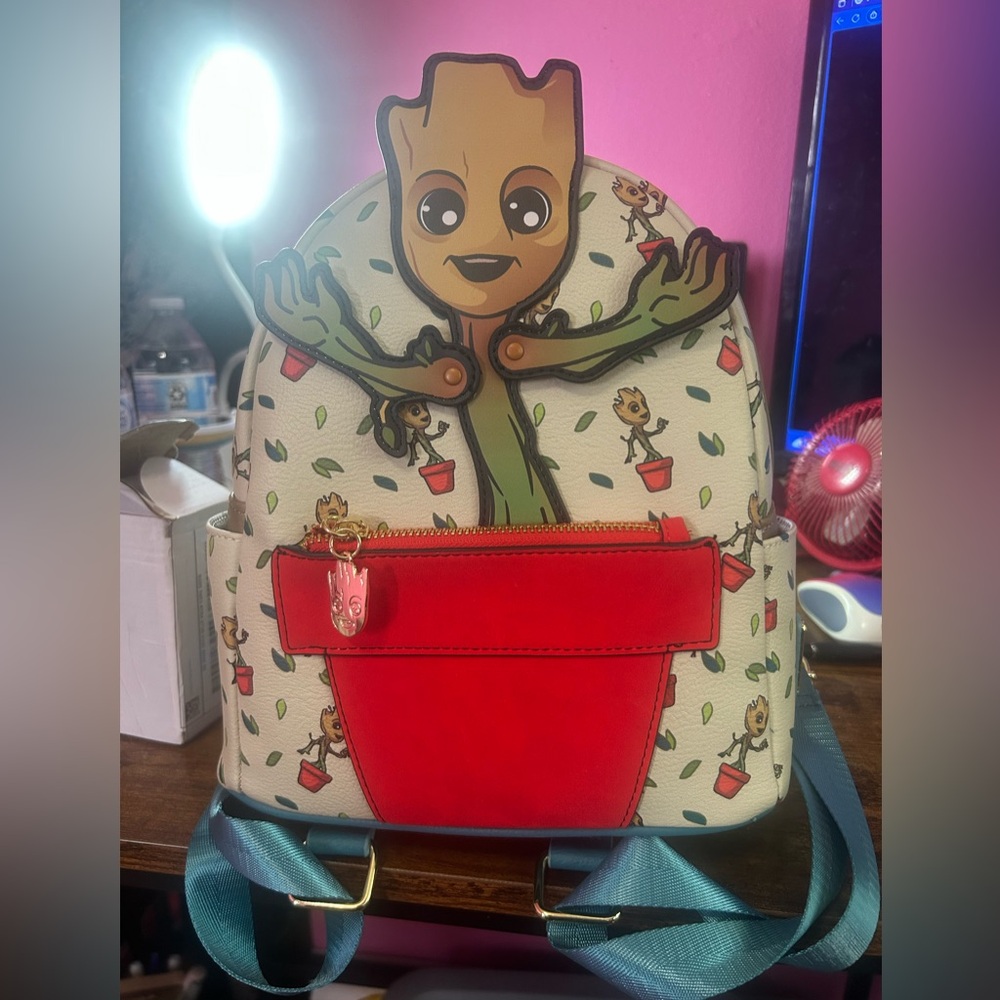 Groot Mini Backpack with Red Pocket Loungefly Hard Tag